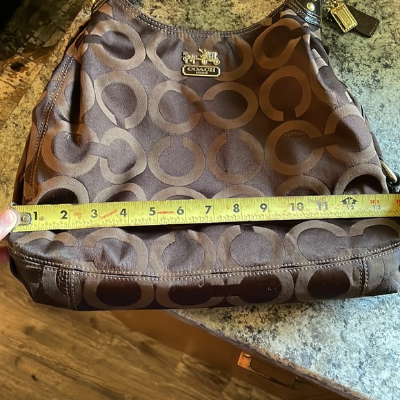 Coach Madison Handbag - Picture 8 of 10